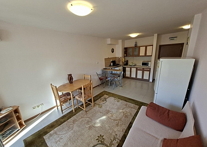 Apartament z widokiem na basen w dużym kompleksie. Zdjęcie 2 Apartament z widokiem na basen w dużym kompleksie. Zdjęcie 2