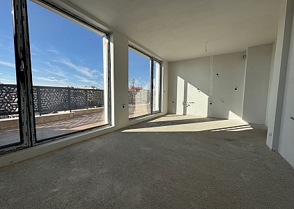 Panorama-Zweizimmerwohnung in Sarafovo. Foto 4