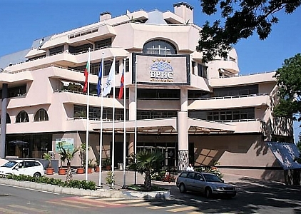 Двухкомнатная квартира в Царево на первой линии моря. Foto 10