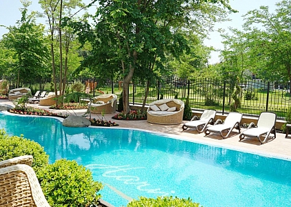 Krásný byt v luxusním komplexu na pobřeží. Foto 1