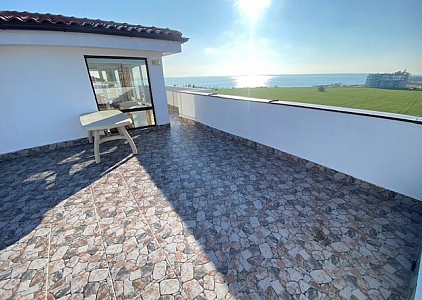 Квартира з видом на море і великою терасою біля моря. Фото 5 Квартира з видом на море і великою терасою біля моря. Фото 5