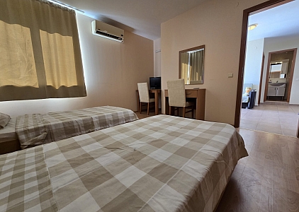 Three-room apartment on the coast at a great price. Photo 8 Three-room apartment on the coast at a great price. Photo 8