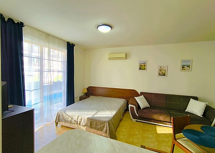 Studio nad morzem w kompleksie Sveti Vlas – Morski Far, zaledwie 100 metrów od plaży. Zdjęcie 6