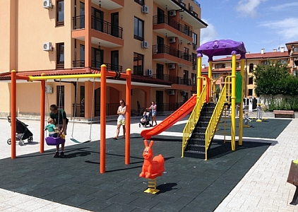 Duży apartament z bocznym widokiem na morze w doskonałym kompleksie 200 metrów od plaży. Zdjęcie 17