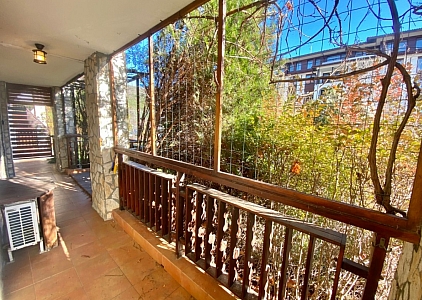 Prostorný byt v dobrém rezidenčním komplexu. Foto 8