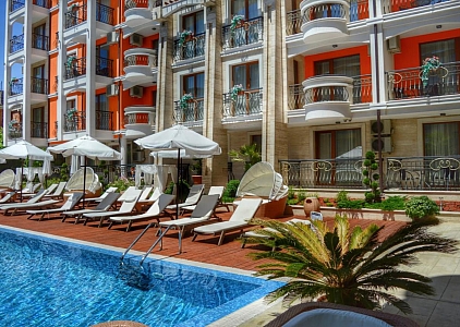 Шикарная квартира с видом на бассейн в люксовом комплексе. Фото 5