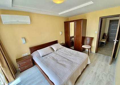 Große schöne Wohnung 100 Meter vom Strand entfernt. Foto 2