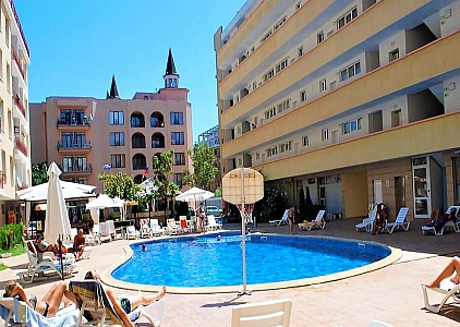 Excellent inexpensive apartment in a complex with a low maintenance fee. Photo 6