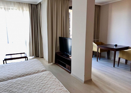 Большая студия с видом на море в роскошном комплексе. Фото 11