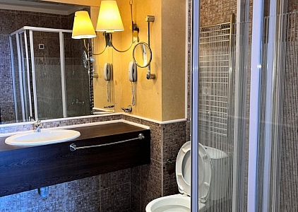 Большая студия с видом на море в роскошном комплексе. Фото 12