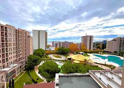 Квартира с видом на море и на бассейн в роскошном комплексе. Фото 8 Квартира с видом на море и на бассейн в роскошном комплексе. Фото 8