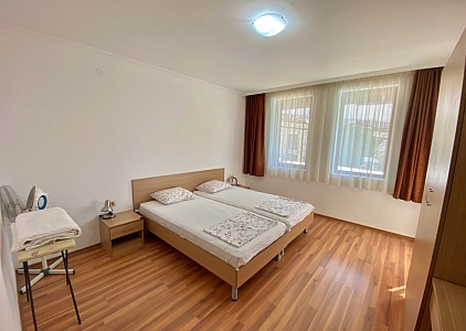 Apartment mit Poolblick in erster Reihe. Foto 4