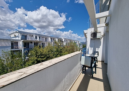 Three-room apartment in a large family complex . Photo 24