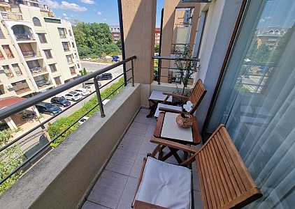 Cozy studio with a pool view. Photo 10