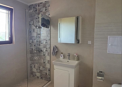 Spacious three-room apartment in a premium spa complex. Photo 17