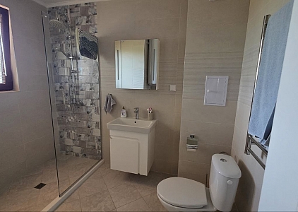 Spacious three-room apartment in a premium spa complex. Photo 15