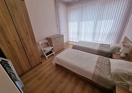 Large three-room apartment in the center of the resort. Photo 22