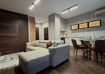 Neu renovierte und möblierte Wohnung in Nessebar. Foto 1 Neu renovierte und möblierte Wohnung in Nessebar. Foto 1