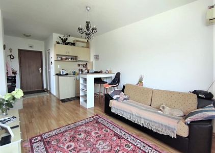 Трикімнатна квартира у невеликому сімейному комплексі. Фото 13