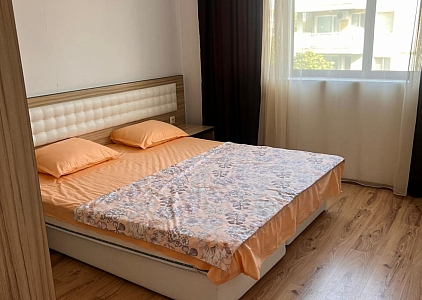 Große Dreizimmerwohnung in einem renommierten Komplex 150 Meter vom Meer entfernt. Foto 5