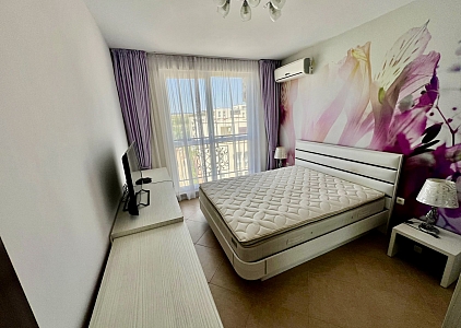 Отличная трехкомнатная квартира в красивом комплексе. Фото 2