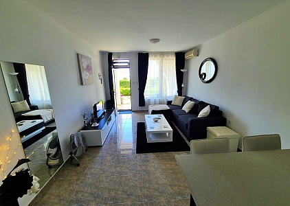 Квартира со своим двориком в центре Святого Власа. Фото 8