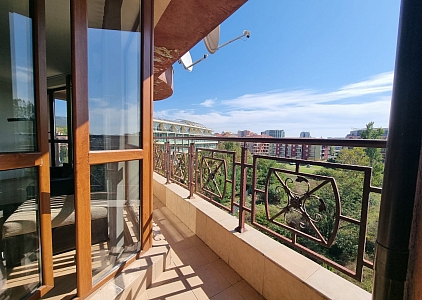 Просторная квартира с двумя спальнями. Фото 8