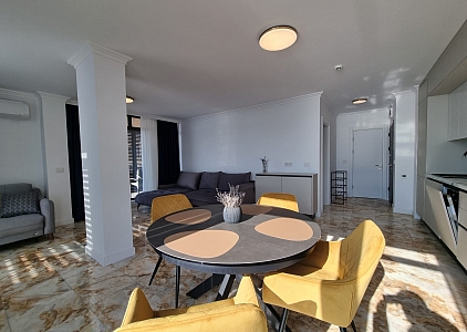 Wunderschöne Zweizimmerwohnung mit frontalem Meerblick. Foto 4 Wunderschöne Zweizimmerwohnung mit frontalem Meerblick. Foto 4
