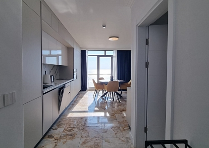 Wunderschöne Zweizimmerwohnung mit frontalem Meerblick. Foto 10 Wunderschöne Zweizimmerwohnung mit frontalem Meerblick. Foto 10