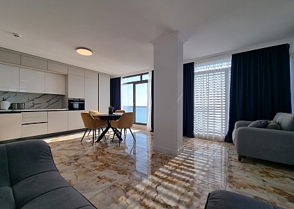 Wunderschöne Zweizimmerwohnung mit frontalem Meerblick. Foto 3 Wunderschöne Zweizimmerwohnung mit frontalem Meerblick. Foto 3