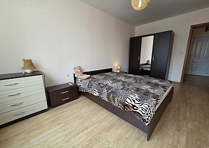 Apartment mit Poolblick in erster Reihe. Foto 11