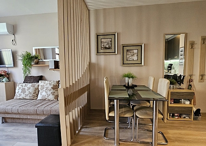 Geräumiges Studio in einem Luxuskomplex in erster Linie. Foto 11