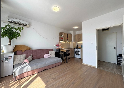 Große Wohnung im Zentrum von Sonnenstrand. Foto 1 Große Wohnung im Zentrum von Sonnenstrand. Foto 1