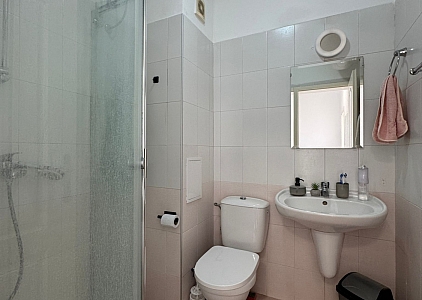 Große Wohnung im Zentrum von Sonnenstrand. Foto 16 Große Wohnung im Zentrum von Sonnenstrand. Foto 16