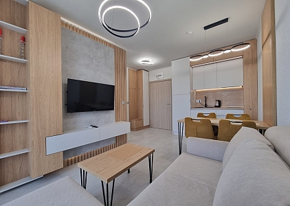 Zweizimmerwohnung, möbliert, in einem Komplex. Foto 5