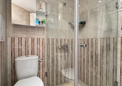 Gemütliche Wohnung in einem Luxuskomplex. Foto 9