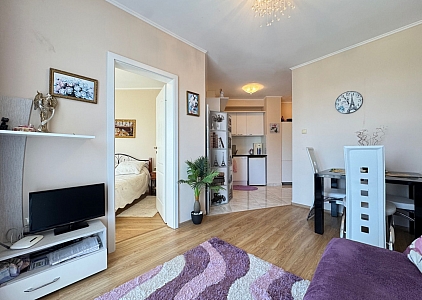 Gemütliche Wohnung in einem Luxuskomplex. Foto 3