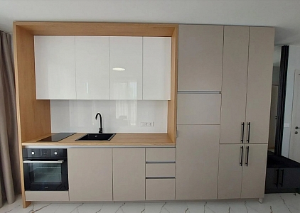 Новая квартира с большой террасой в новой качественном комплексе. Фото 8