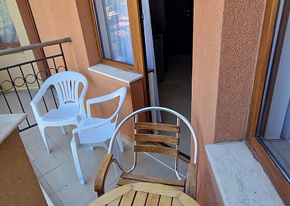 Studio in a luxury complex within walking distance to the sea. Photo 8