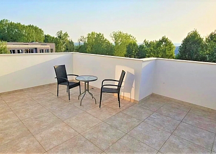 Новая квартира с большой террасой в новой качественном комплексе. Фото 3