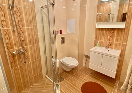 Große schöne Wohnung 100 Meter vom Strand entfernt. Foto 14