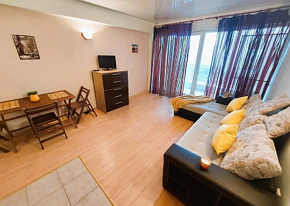 Spacious studio with a gorgeous sea view 20 meters from the beach. Photo 11 Spacious studio with a gorgeous sea view 20 meters from the beach. Photo 11