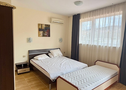 Apartament z widokiem na duży teren kompleksu. Zdjęcie 19 Apartament z widokiem na duży teren kompleksu. Zdjęcie 19