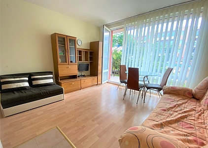 Inexpensive studio in a large complex. Photo 4 Inexpensive studio in a large complex. Photo 4