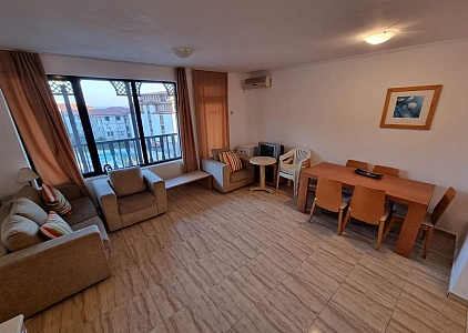 Большая трехкомнатная квартира с видом на море в центре Святого Власа. Фото 17