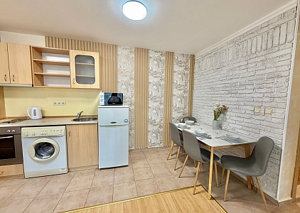 Excellent three-room apartment close to the sea. Photo 2