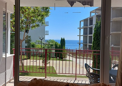 Просторная квартира с видом на море на первой линии!. Foto 1 Просторная квартира с видом на море на первой линии!. Foto 1