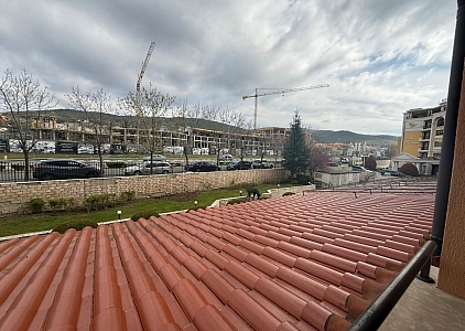 Apartament z widokiem na duży teren kompleksu. Zdjęcie 17 Apartament z widokiem na duży teren kompleksu. Zdjęcie 17