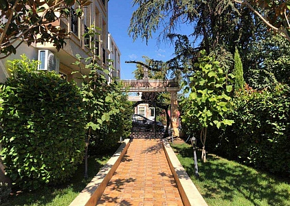 Gemütliche Zweizimmerwohnung im Zentrum des Dorfes. Rawda. Foto 2