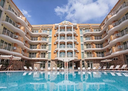 Large three-room apartment with a view of the pool within walking distance to the sea. Photo 20 Large three-room apartment with a view of the pool within walking distance to the sea. Photo 20